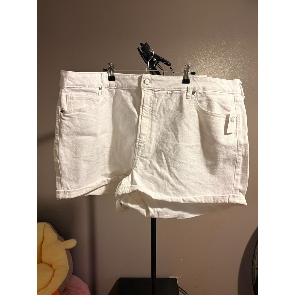 Old‎ Navy White Denim Shorts, 5 pockets, High Rise OG Straight Sz 24